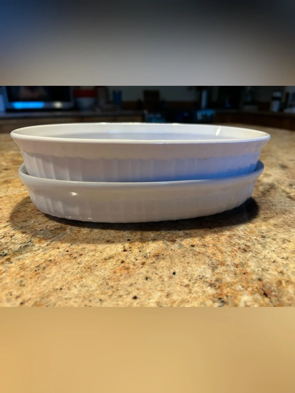 Corningware F-23-B French White Oval Baking Dishes Set of (2) 23 oz 9”x6”x1.5”